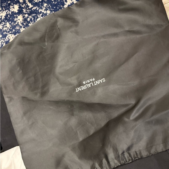 Ysl - Picture 6 of 6